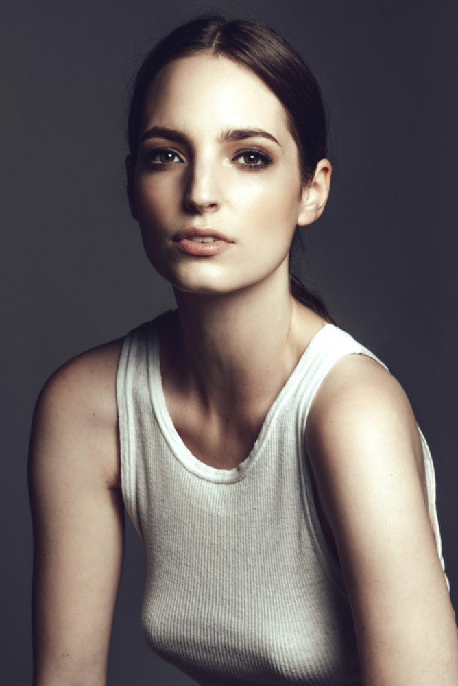 Hélène M Hélène M