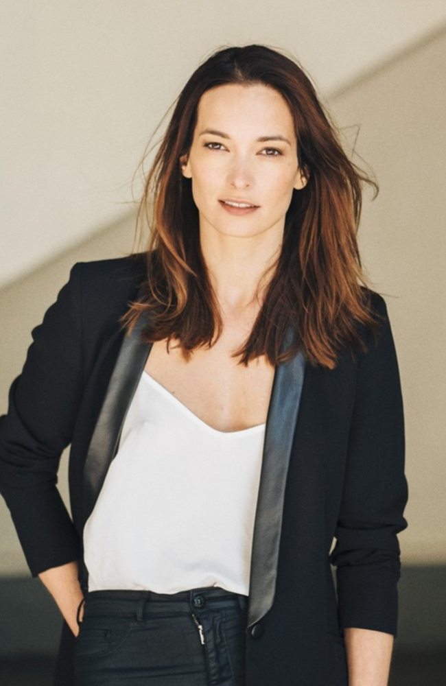 Carole B Carole B