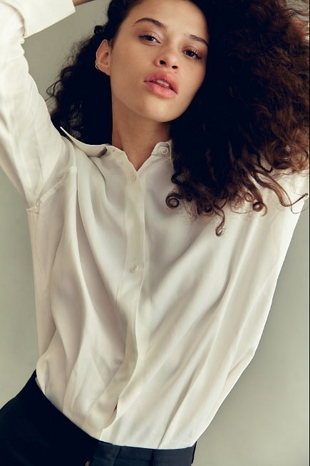 Nubia Santos