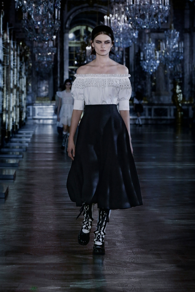 Lara Mullen for Dior F/W 21 Show