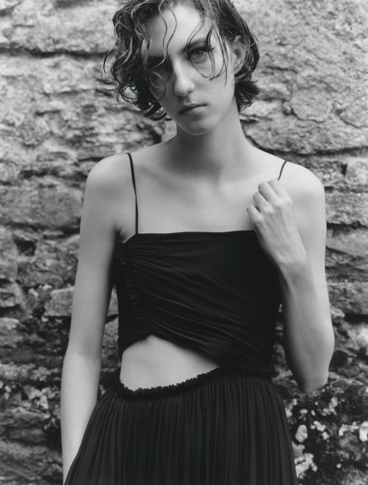 Evelyn Nagy for H Magazine, November 2021