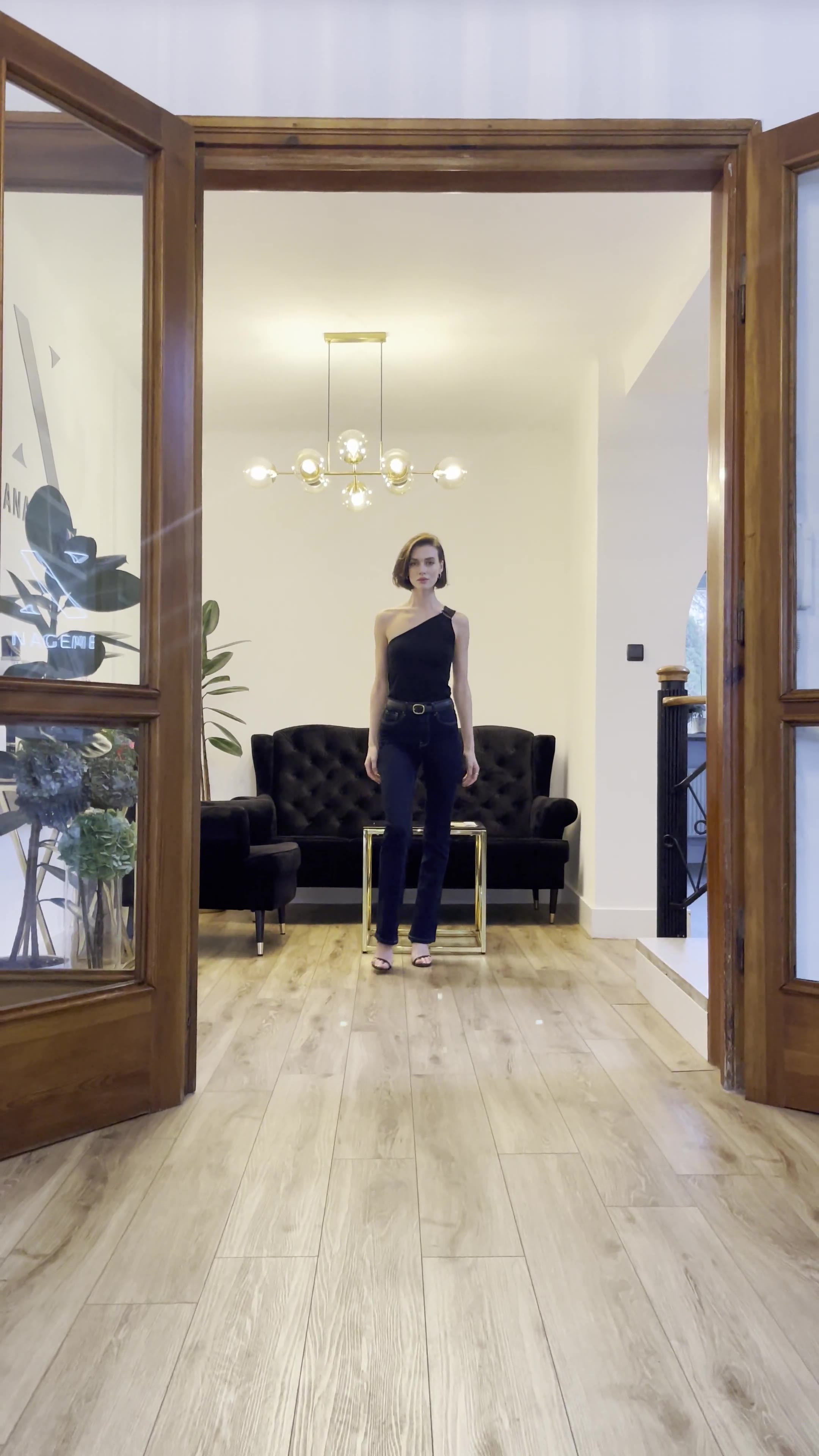 walk-maria.mp4
