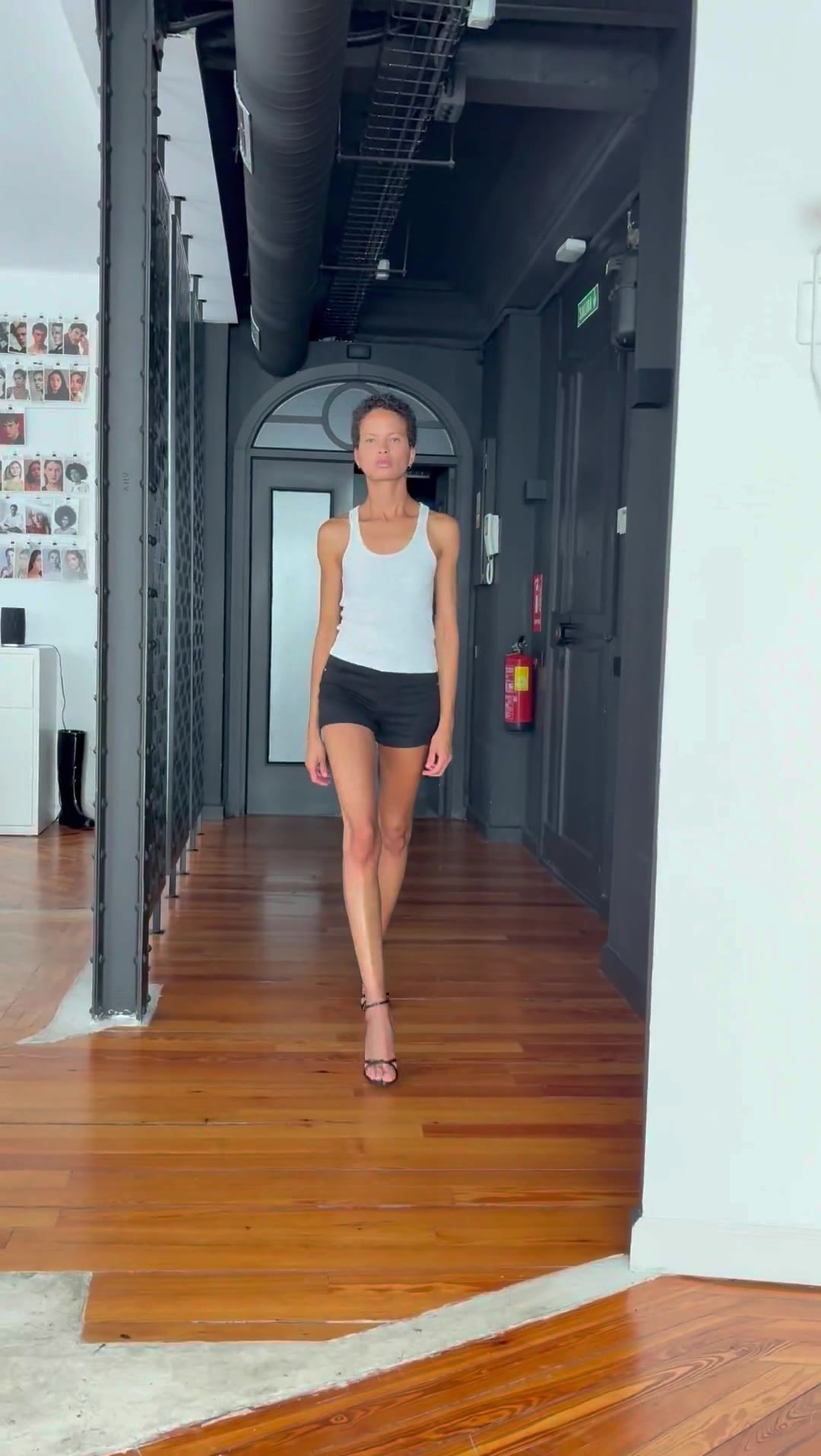 walk + posing.MOV