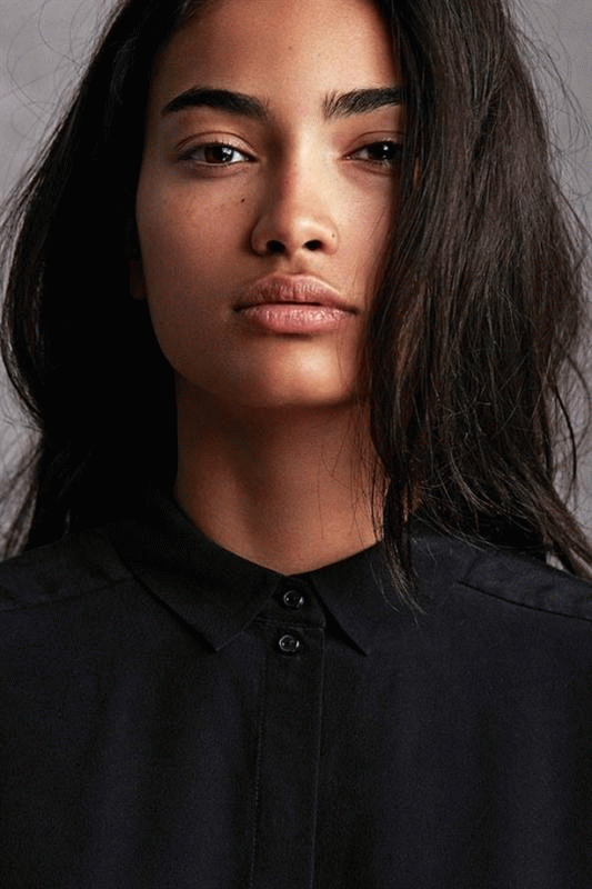 https://www.model-management.de/women/1336-kelly-gale/