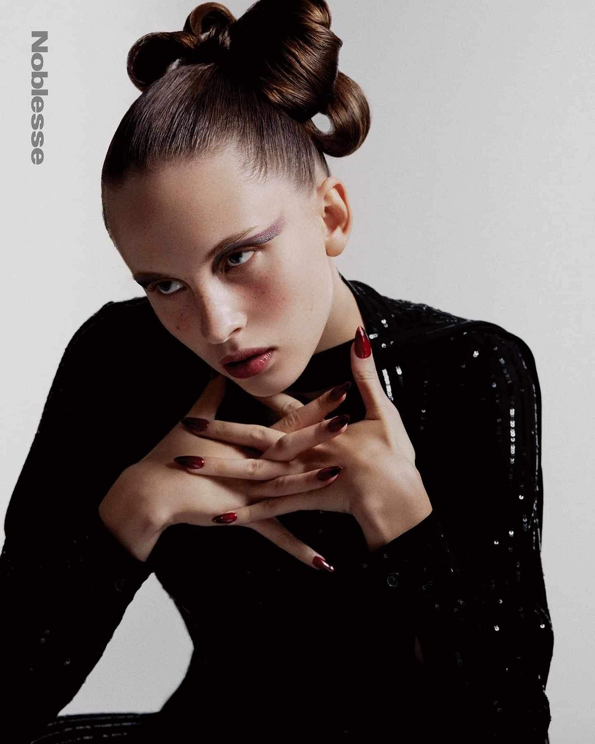DARIA KHARLAMOVA