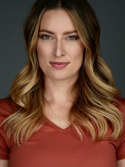 Holly Phillips
