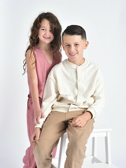 Eva/ Ethan