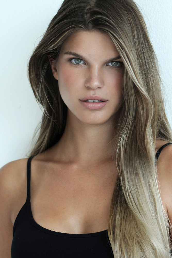 lara schmidt uno models barcelona madrid