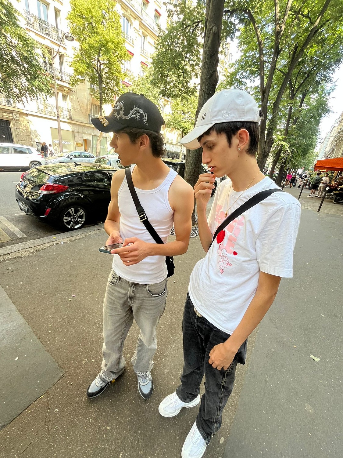 PARIS FASHION WEEK / ROGER & NICO